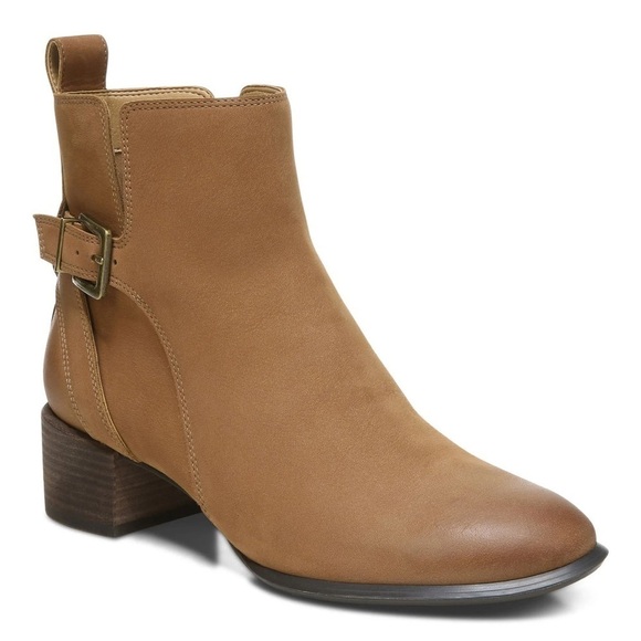 Vionic Women's Sienna Boots - Picture 13 of 15